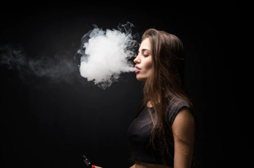 Pod mặt quỷ Vaping thể hiện cá tính￼